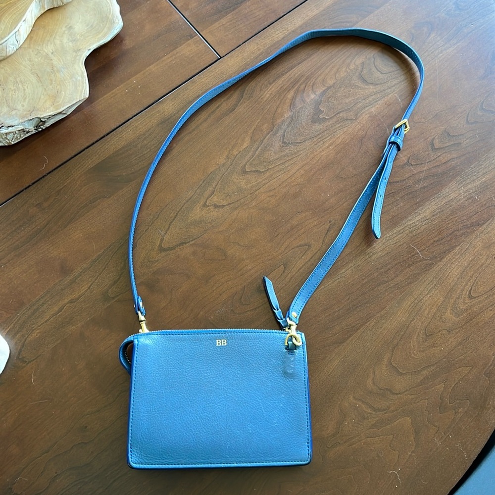 Lotuff Leather Tripp bag in electric blue